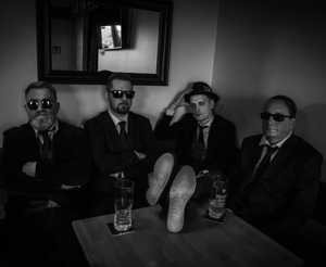 flush rock band photo